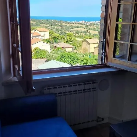 La Casa Di Luigi Civitanova Alta